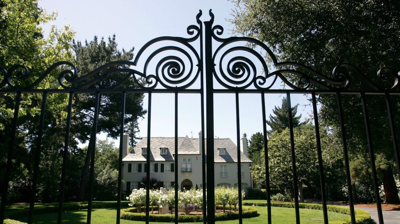 40% of US climate emissions attributed to richest homes: study