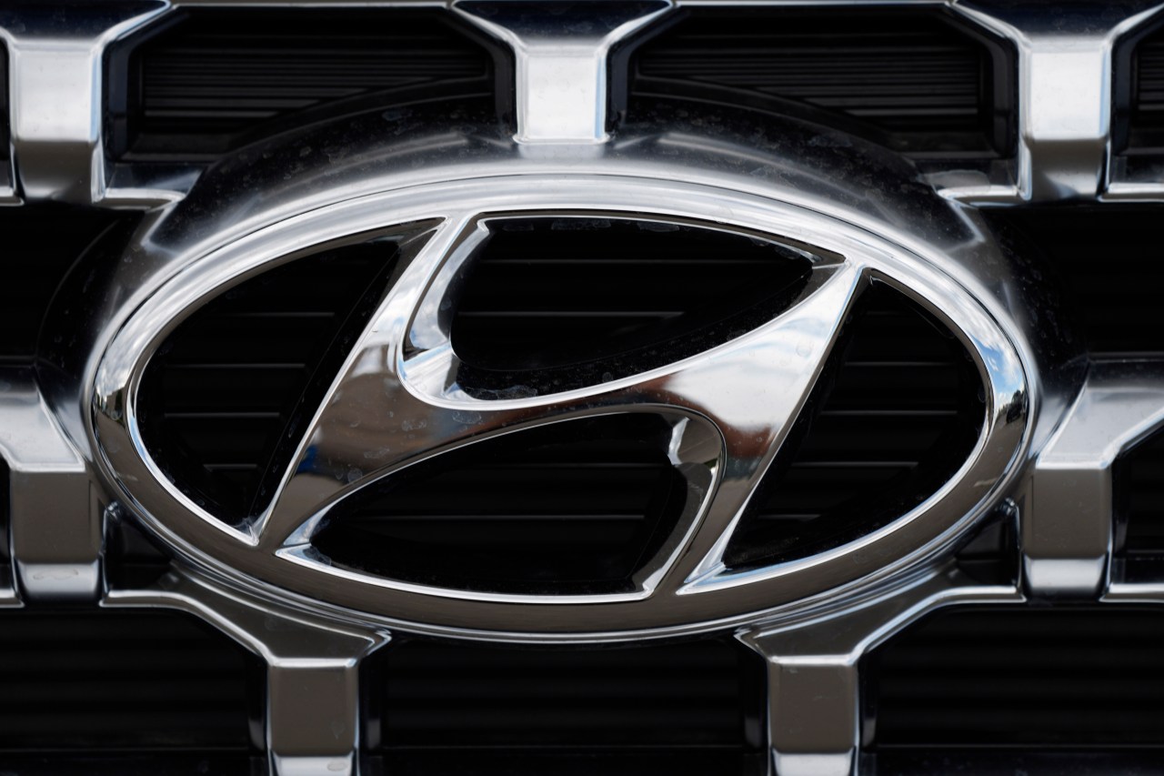 Hyundai recalling nearly 38,000 Elantras over acceleration bug