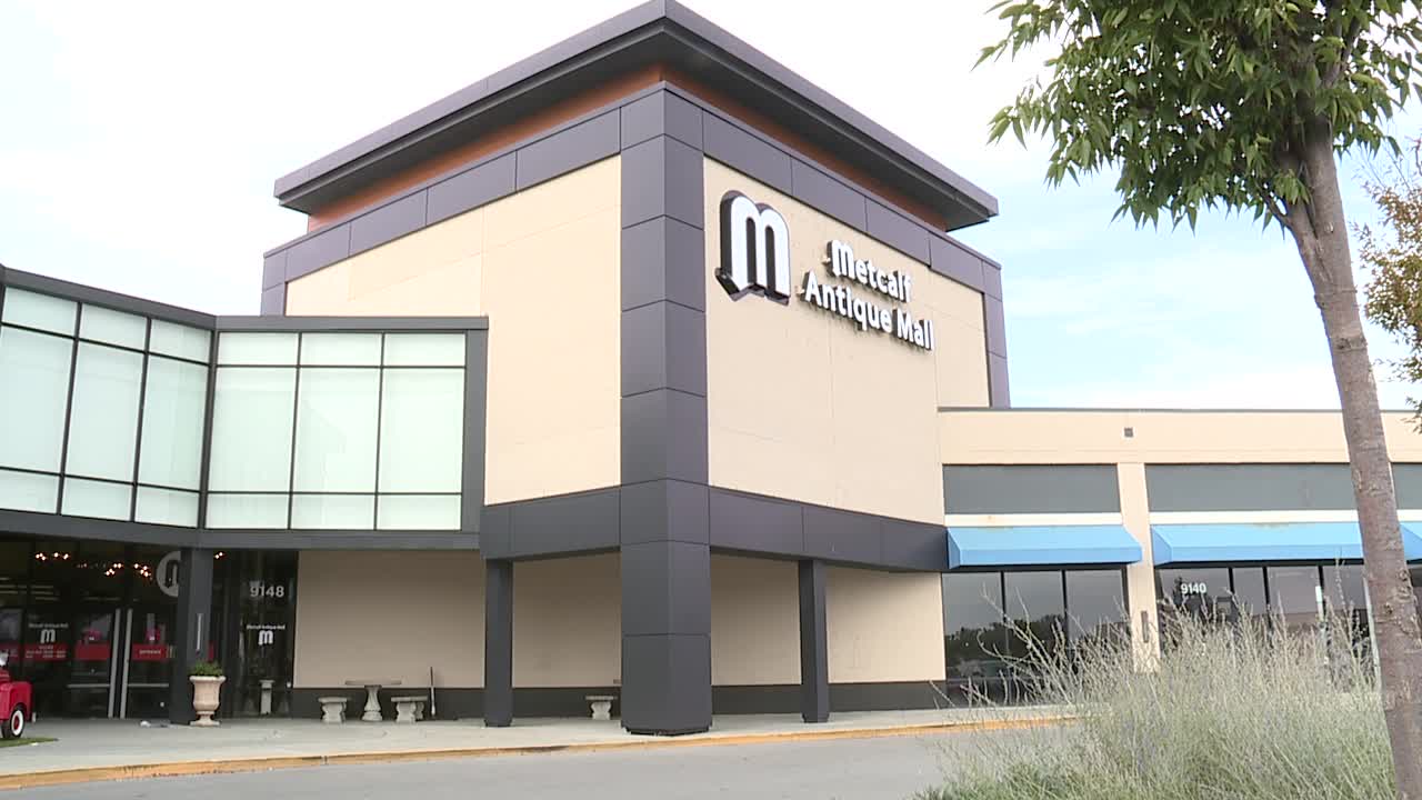 Metcalf Antique Mall's assets seized for not paying sales tax