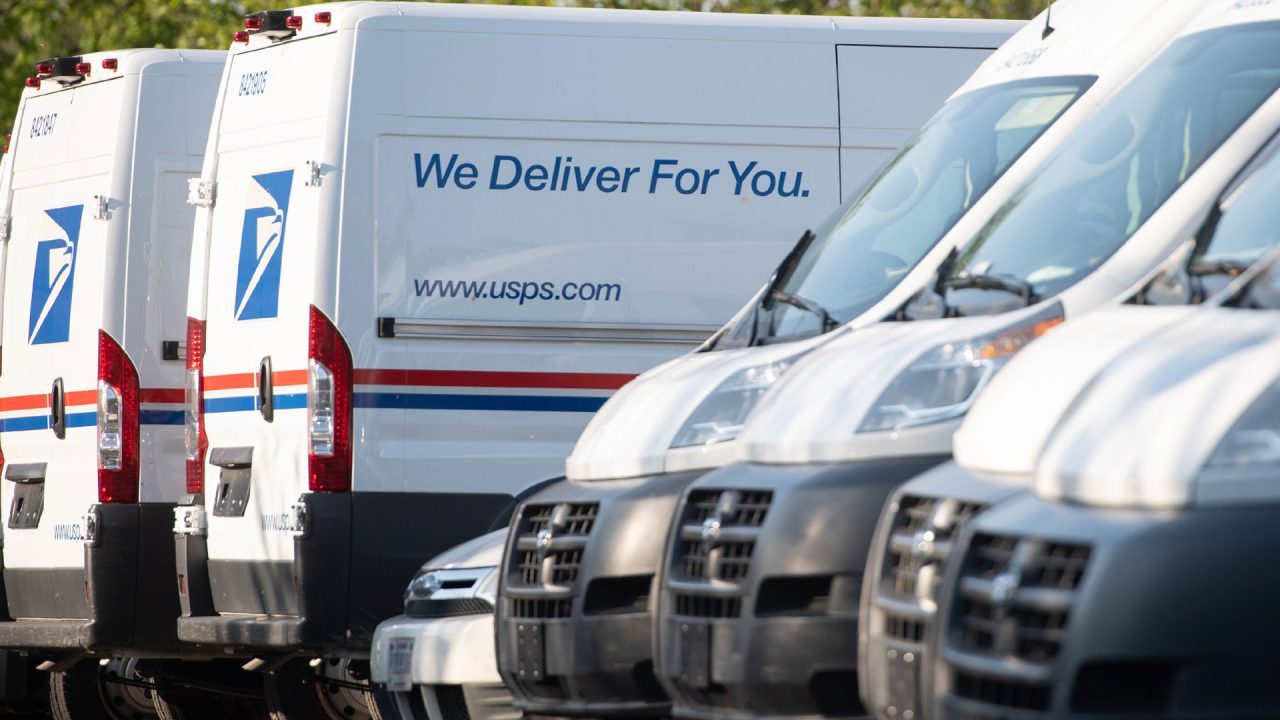 USPS releases holiday shipping deadlines