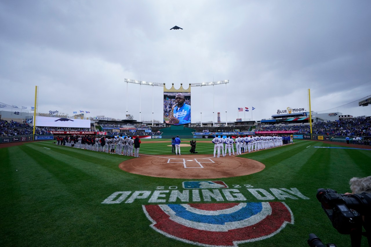 KC Royals could need new TV deal amid Bally Sports troubles