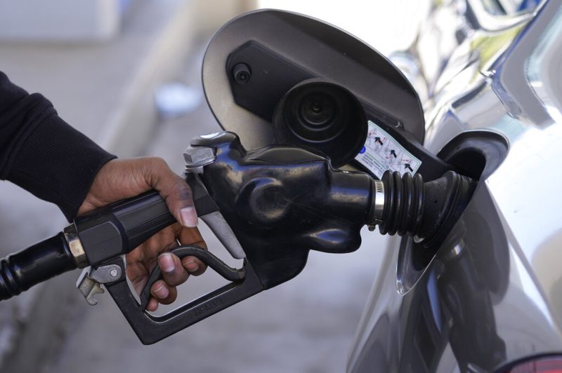 Lower gas prices predicted in 2024